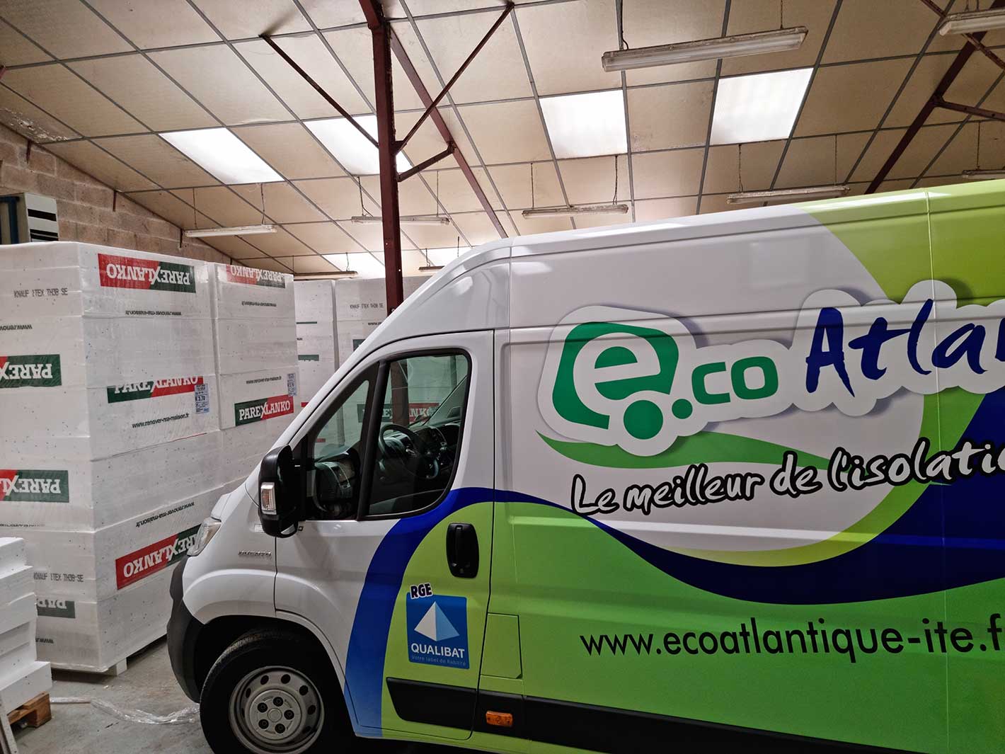 Panneaux isolation exterieur entrepot la rochelle